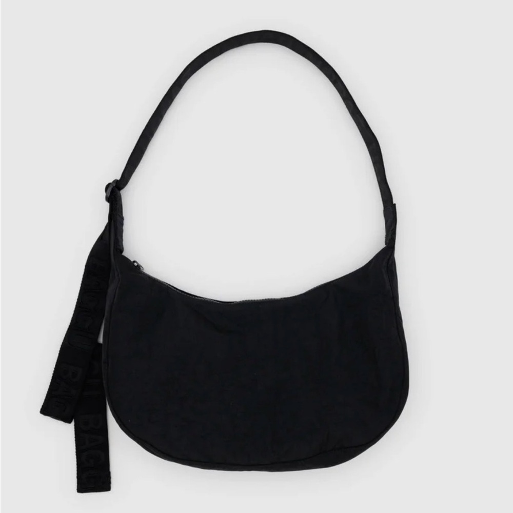 BAGGU Medium Nylon Crescent Bag